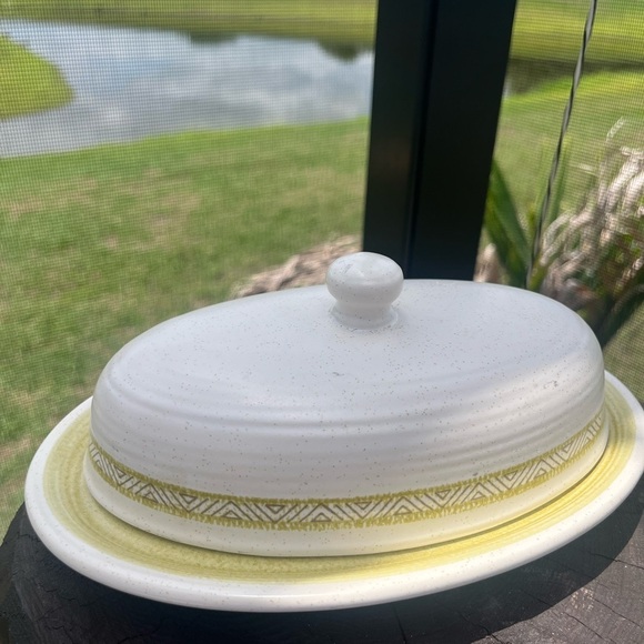 Vintage Franciscan Hacienda Green Covered Butter Dish - Picture 3 of 10